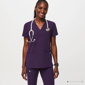 Figs Scrub Set Casma Top (S) Zamora Joggers (SP) Purple Jam